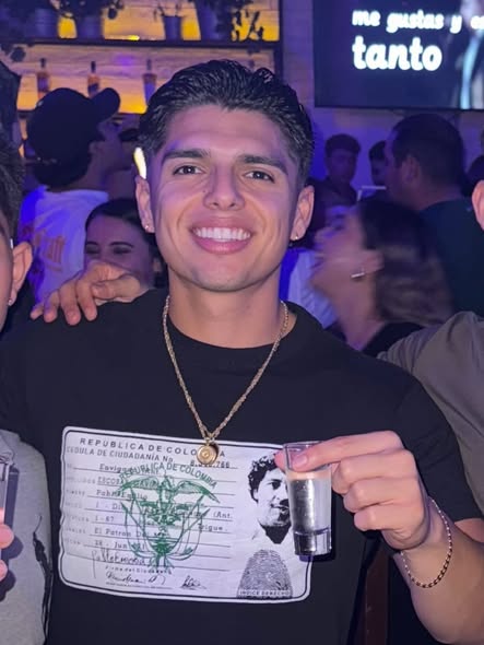 Man Fatally Shot Outside Hawthorne Home After Attempting to Help Assault Victim