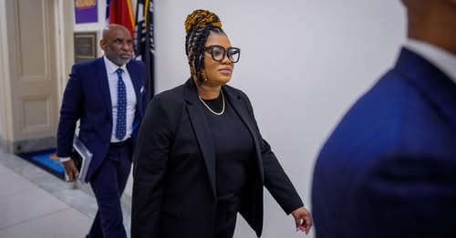 Former Corrections Officer Says Jeffrey Epstein Conspiracy Theories Upended Her Life
